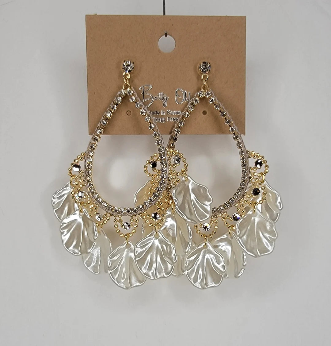 Dangle Earring